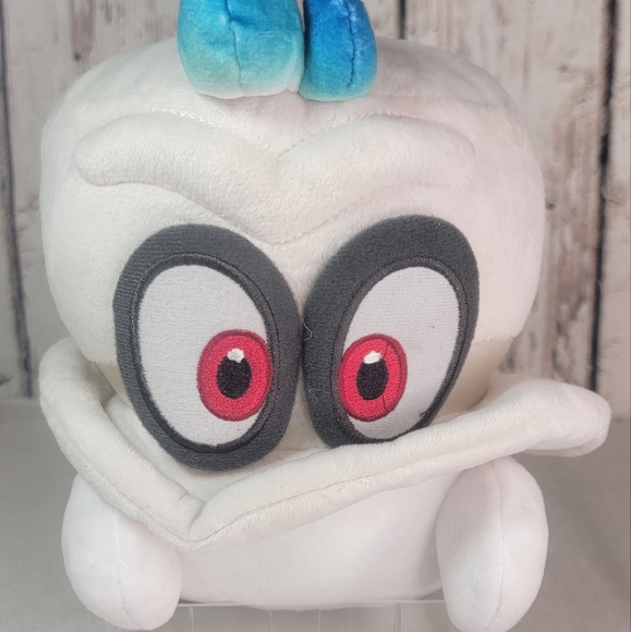Super Mario Bros Odyssey Cappy White Plush Toy 8 inch - Picture 2 of 12
